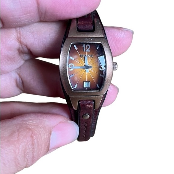 Fossil Accessories Fossil Watch Womens Jr976 Genuine Leather Quartz Analog Preownedneeds To